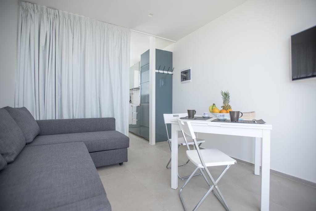 Delposto Ds Apartment